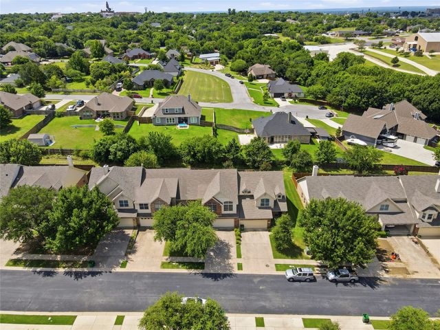 287 Emma Call Court, Decatur, TX 76234