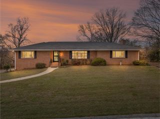 1511 Bunker Hill Drive, Chattanooga, TN 37421