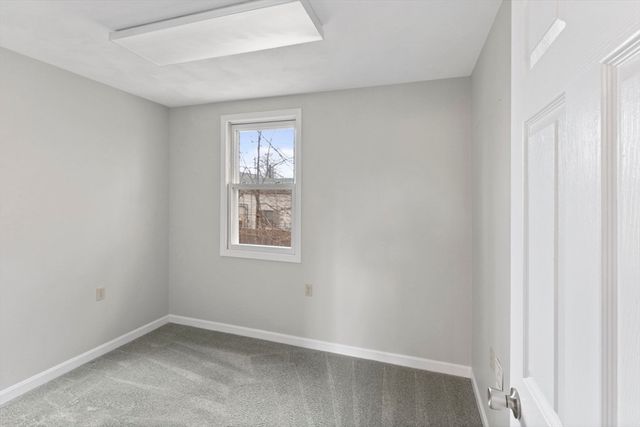 155 South St, Wrentham, MA 02093