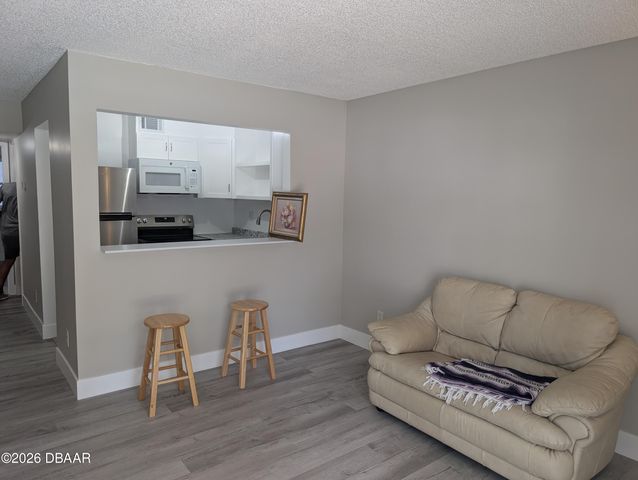 1504 Virginia Ave Apt 108, Daytona Beach, FL 32114