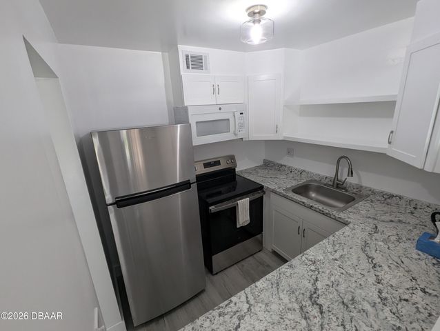 1504 Virginia Ave Apt 108, Daytona Beach, FL 32114