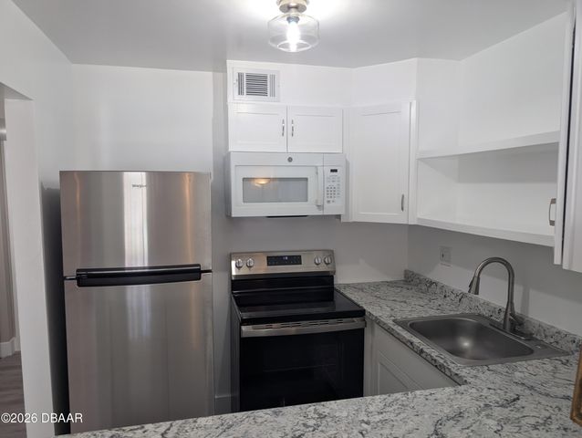 1504 Virginia Ave Apt 108, Daytona Beach, FL 32114