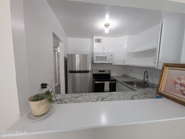 1504 Virginia Ave Apt 108, Daytona Beach, FL 32114