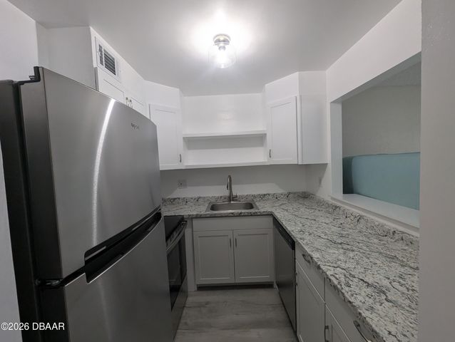 1504 Virginia Ave Apt 108, Daytona Beach, FL 32114