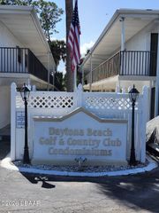 1504 Virginia Ave Apt 108, Daytona Beach, FL 32114