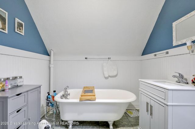 323 Johnson Street, Charlotte, MI 48813