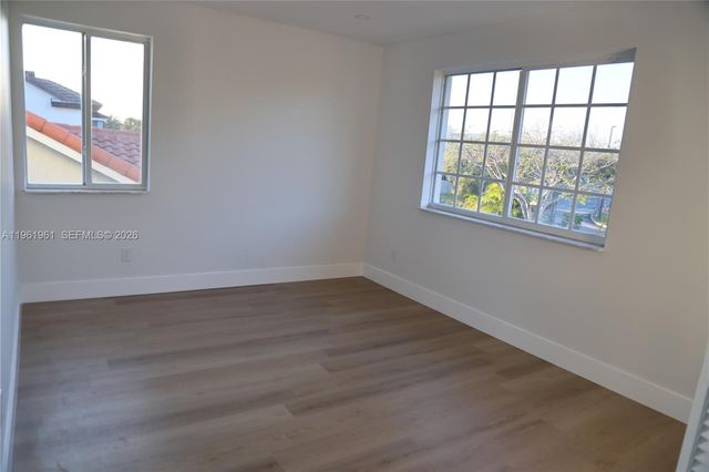 7928 NW 190th Ln 0, Hialeah, FL 33015