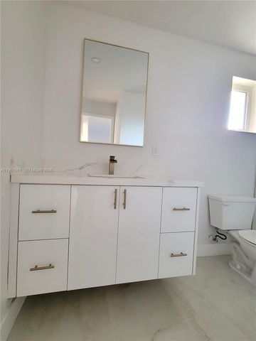 7928 NW 190th Ln 0, Hialeah, FL 33015