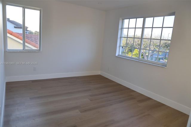 7928 NW 190th Ln 0, Hialeah, FL 33015