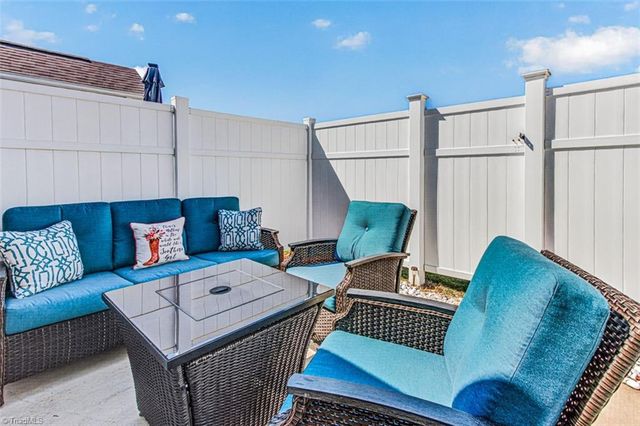 312 Oak Ridge Drive, Archdale, NC 27263