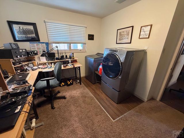 134 La Rochelle Dr, Pueblo, CO 81005