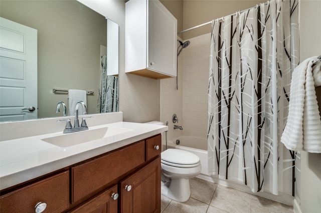 1932 Campground Way, Aubrey, TX 76227