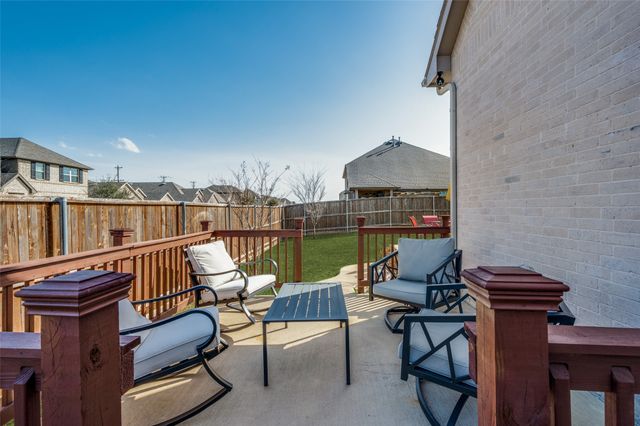 1932 Campground Way, Aubrey, TX 76227