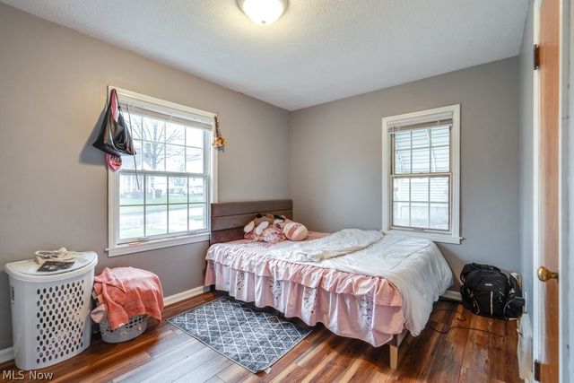 2666 10th Street, Cuyahoga Falls, OH 44221