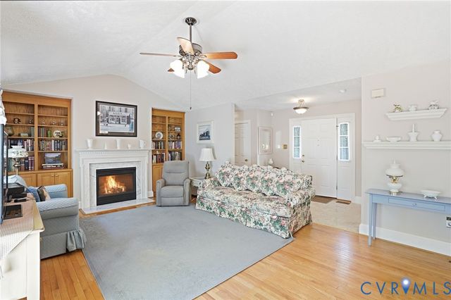 16242 Chiswell Ln, Beaverdam, VA 23015