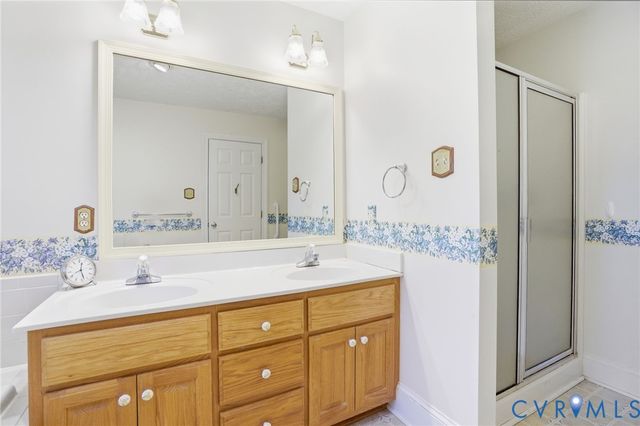 16242 Chiswell Ln, Beaverdam, VA 23015