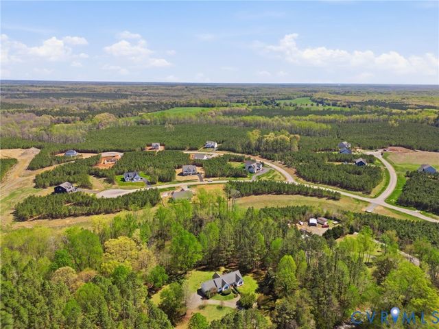 16242 Chiswell Ln, Beaverdam, VA 23015