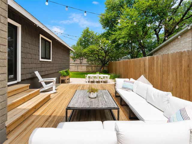 6800 Rearden RD, Austin, TX 78745