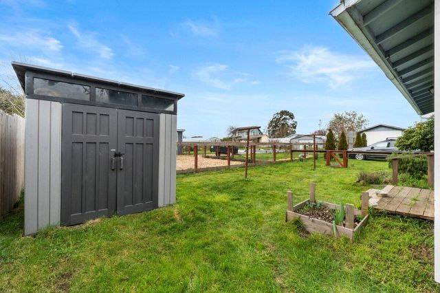 1466 Anderson Avenue, Mckinleyville, CA 95519