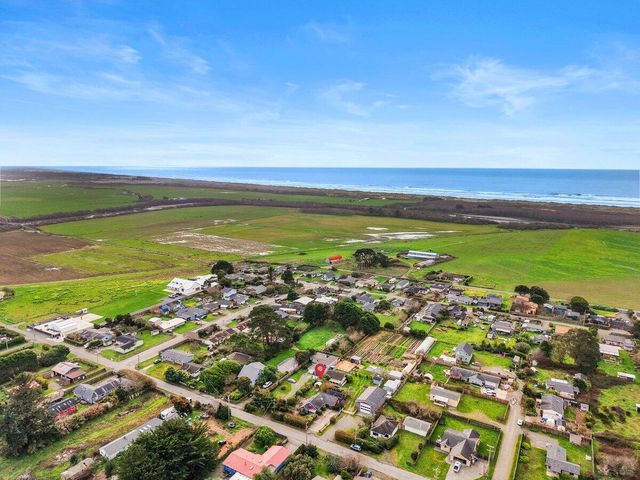 1466 Anderson Avenue, Mckinleyville, CA 95519