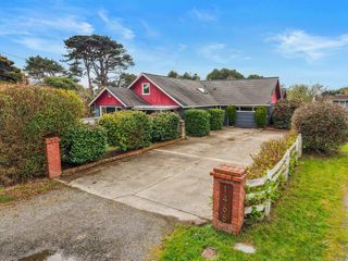 1466 Anderson Avenue, Mckinleyville, CA 95519
