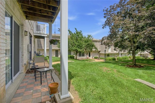 4342 Forest De Ville Drive C, Oakville, MO 63129