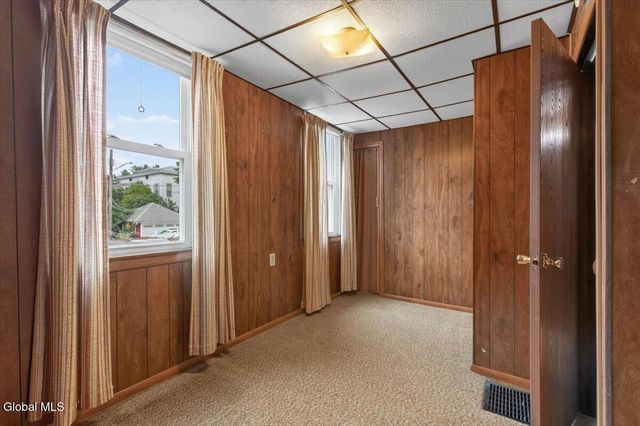 187 Park Avenue, Cohoes, NY 12047