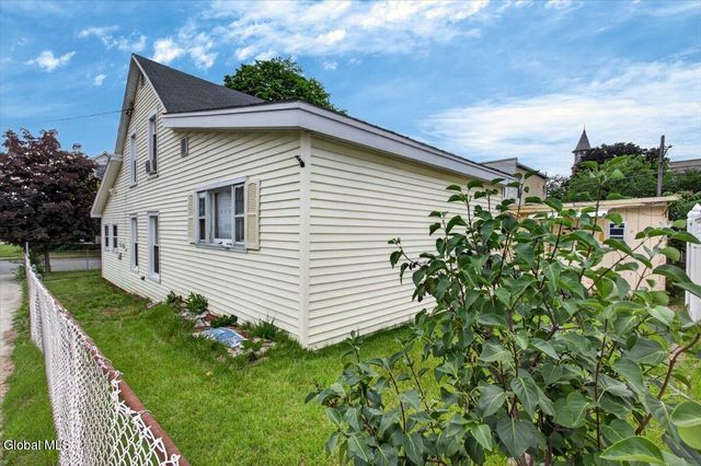 187 Park Avenue, Cohoes, NY 12047