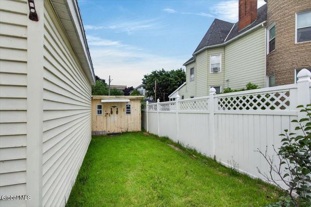 187 Park Avenue, Cohoes, NY 12047