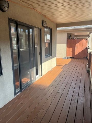 334 N Jefferson Street A, Chicago, IL 60661