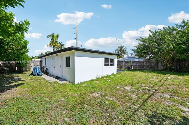 2897 NE 12th Ave, Pompano Beach, FL 33064