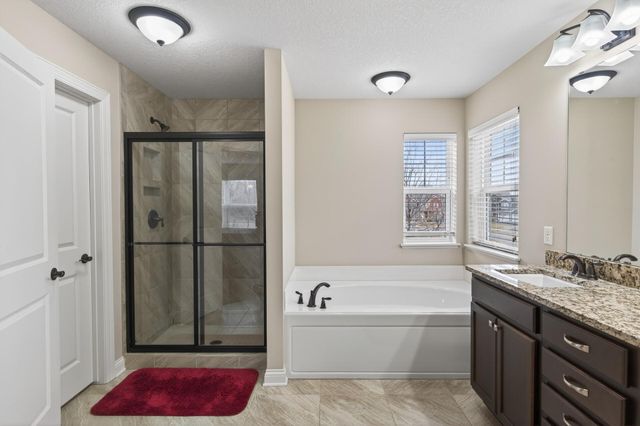 16520 61st Avenue N, Plymouth, MN 55446