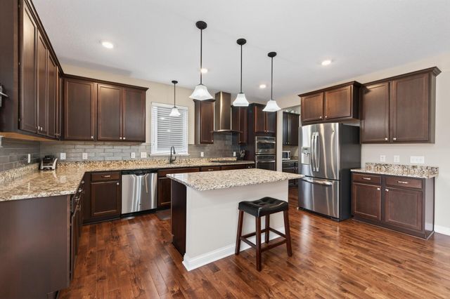 16520 61st Avenue N, Plymouth, MN 55446