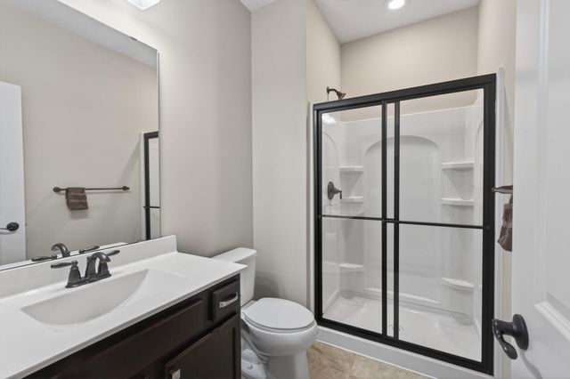 16520 61st Avenue N, Plymouth, MN 55446