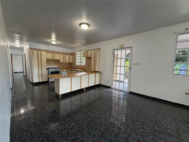 KM 4.9 PR 175 Lot 1, Caguas, PR 00725