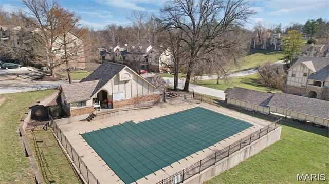 2205 Sequoia Park Court C, Maryland Heights, MO 63043