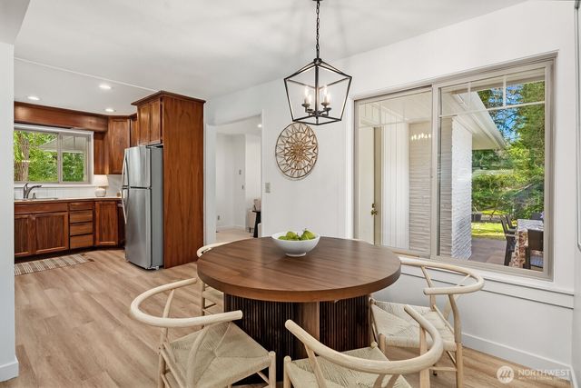 3057 241st Avenue SE, Sammamish, WA 98075