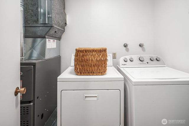 3057 241st Avenue SE, Sammamish, WA 98075