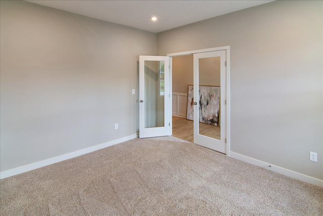 2438 Lillywood Way, Crescent Springs, KY 41017
