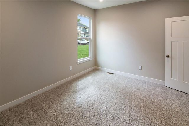2438 Lillywood Way, Crescent Springs, KY 41017