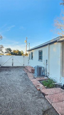 2301 E COLBY LANE, Tampa, FL 33612