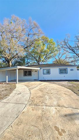 2301 E COLBY LANE, Tampa, FL 33612