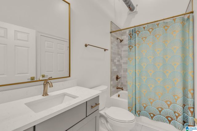 300 20th St N Apt 201, Birmingham, AL 35203