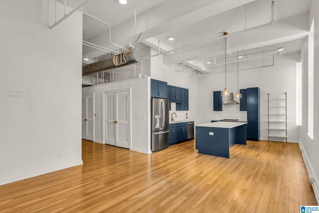 300 20th St N Apt 201, Birmingham, AL 35203