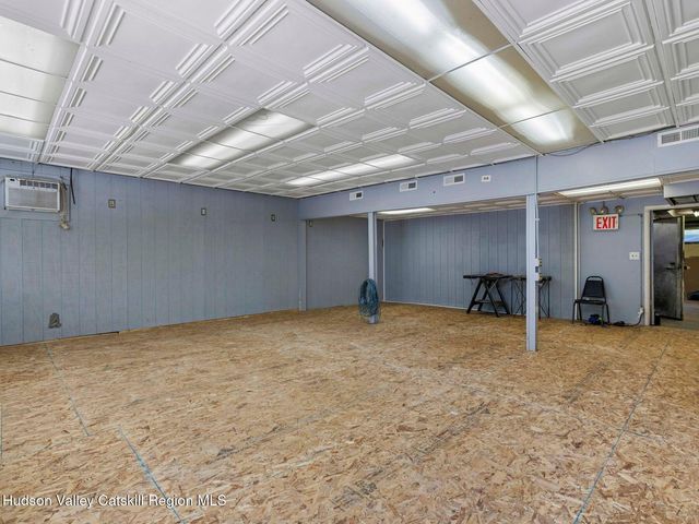 706 Glasco Turnpike, Saugerties, NY 12477
