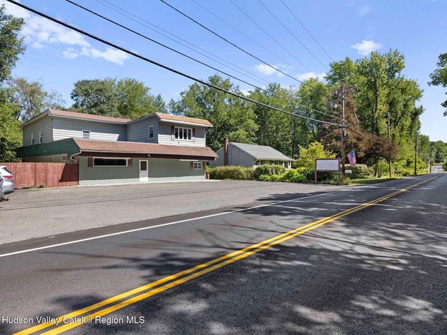 706 Glasco Turnpike, Saugerties, NY 12477