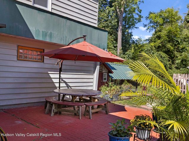 706 Glasco Turnpike, Saugerties, NY 12477