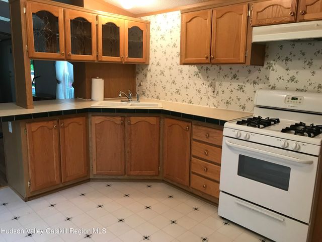706 Glasco Turnpike, Saugerties, NY 12477
