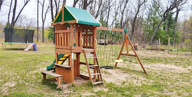 845 E Washington Street, White Cloud, MI 49349