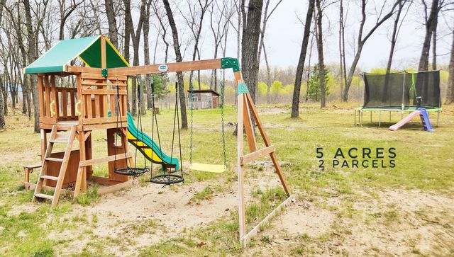 845 E Washington Street, White Cloud, MI 49349